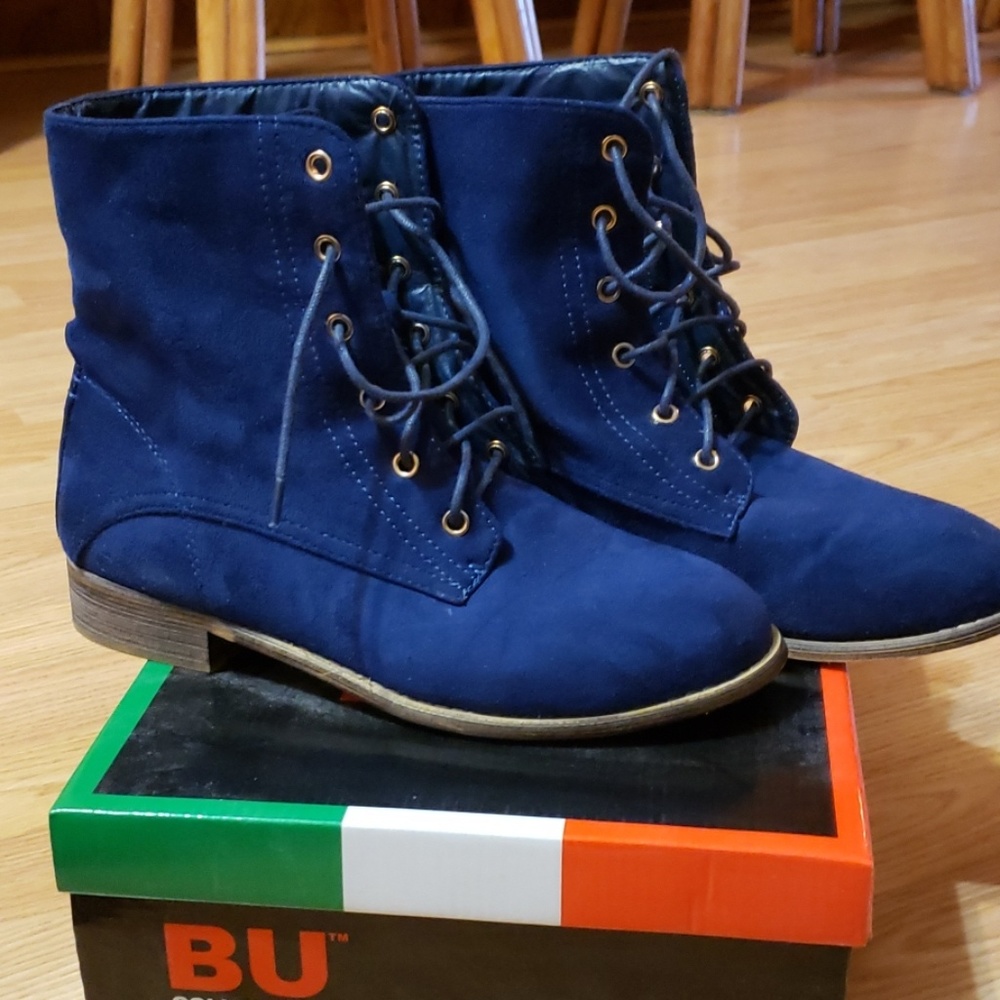 Navy Combat Boots